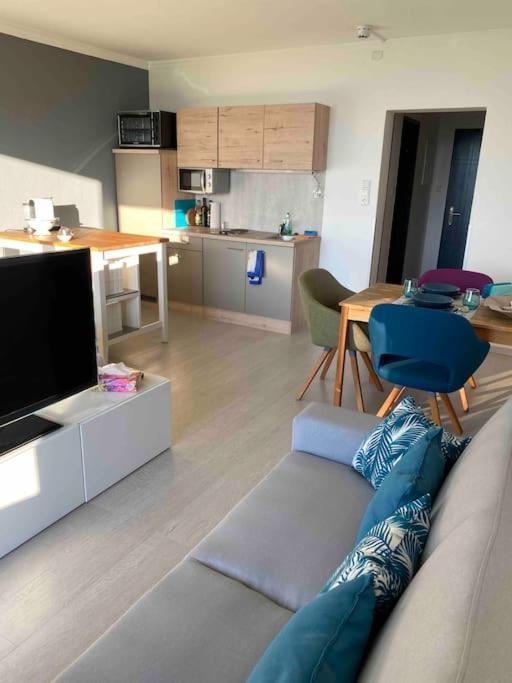 Schoene Ferienwohnung Mit Wolfgangseeblick Щробл Екстериор снимка